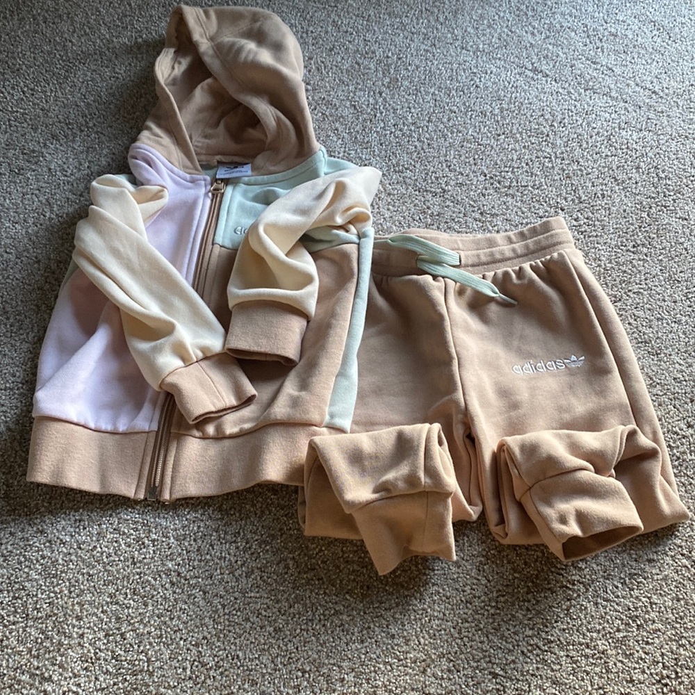 Adidas two piece jacket and pants size 18-24 months